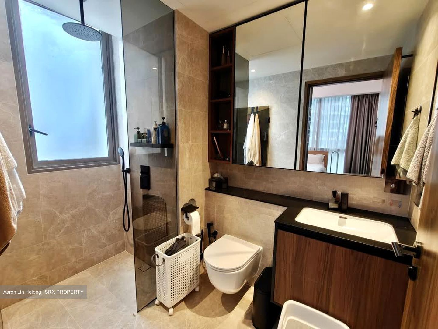 Coastline Residences (D15), Apartment #574054881